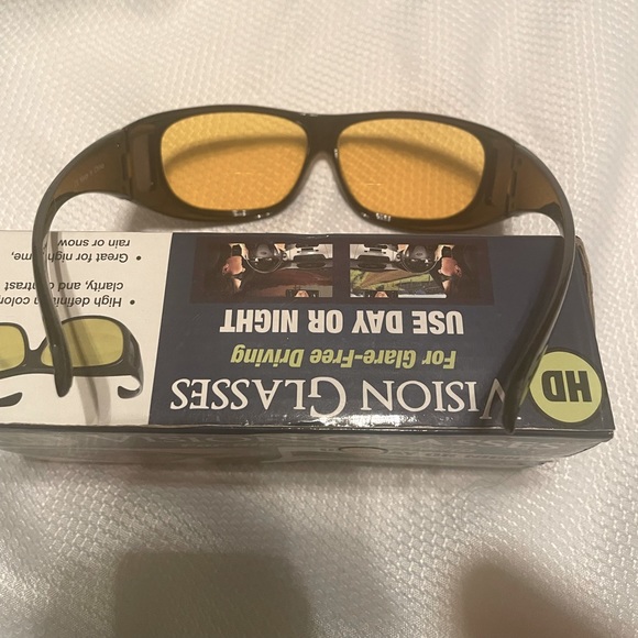 HD Vision Glare-Free Motorcycle Driving Glasses - Picture 2 of 4